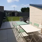 Ferienhaus Maison De Situee A 8 Kms Du Mont St Michel Pontorson