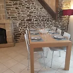 Maison De Situee A 8 Kms Du Mont St Michel *