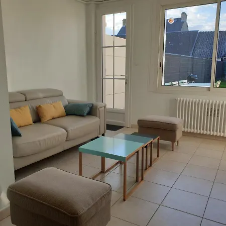 Holiday home Maison De Situee A 8 Kms Du Mont St Michel *
